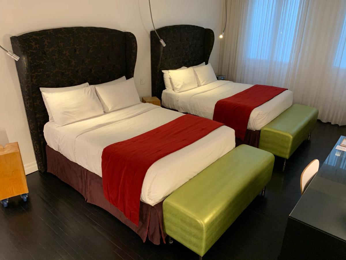 Junior suite 2 Queen beds,1212824347:JPEG