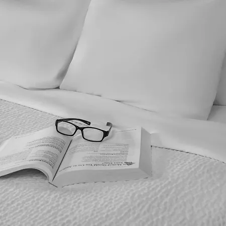Radisson Hotel Montreal Airport-3